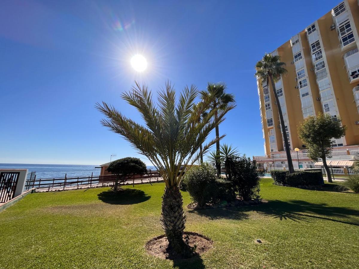 Studio On The Beach Front Leilighet Málaga Eksteriør bilde